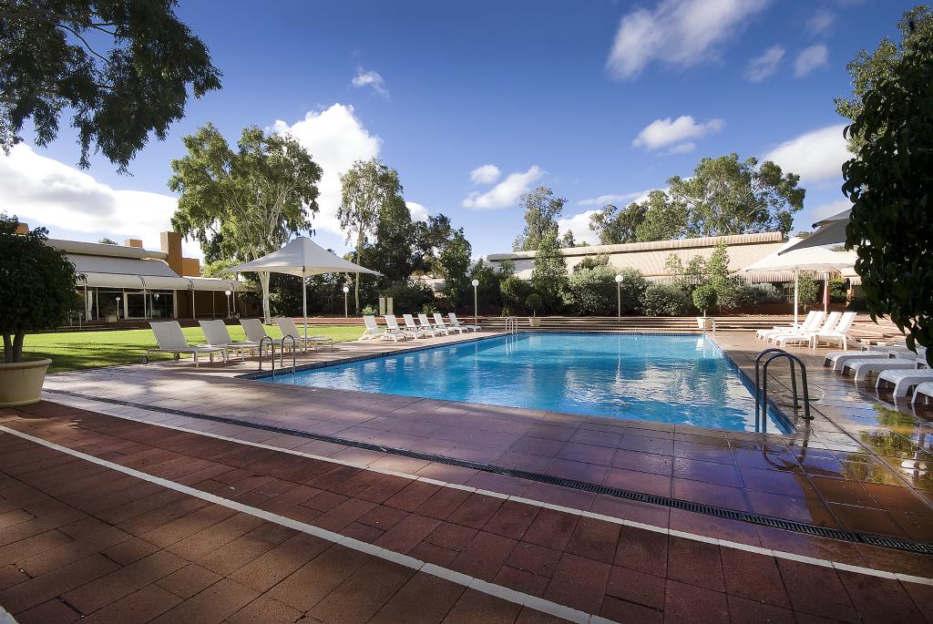 Voyages Desert Gardens Hotel Accommodation