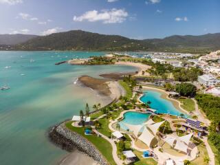 Tourism and Events Queensland Airlie Beach Lagoon