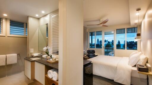 Designer King Spa Room Water View
