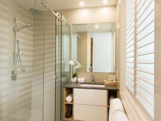 Designer Queen Room Village View