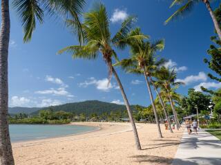 Airlie Bay