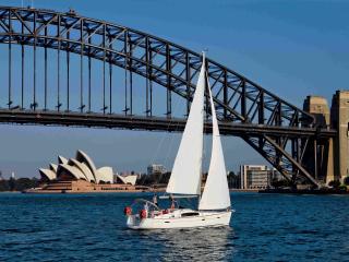 Sailing Sydney Harbour