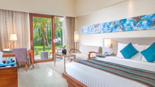 Deluxe Garden View Room