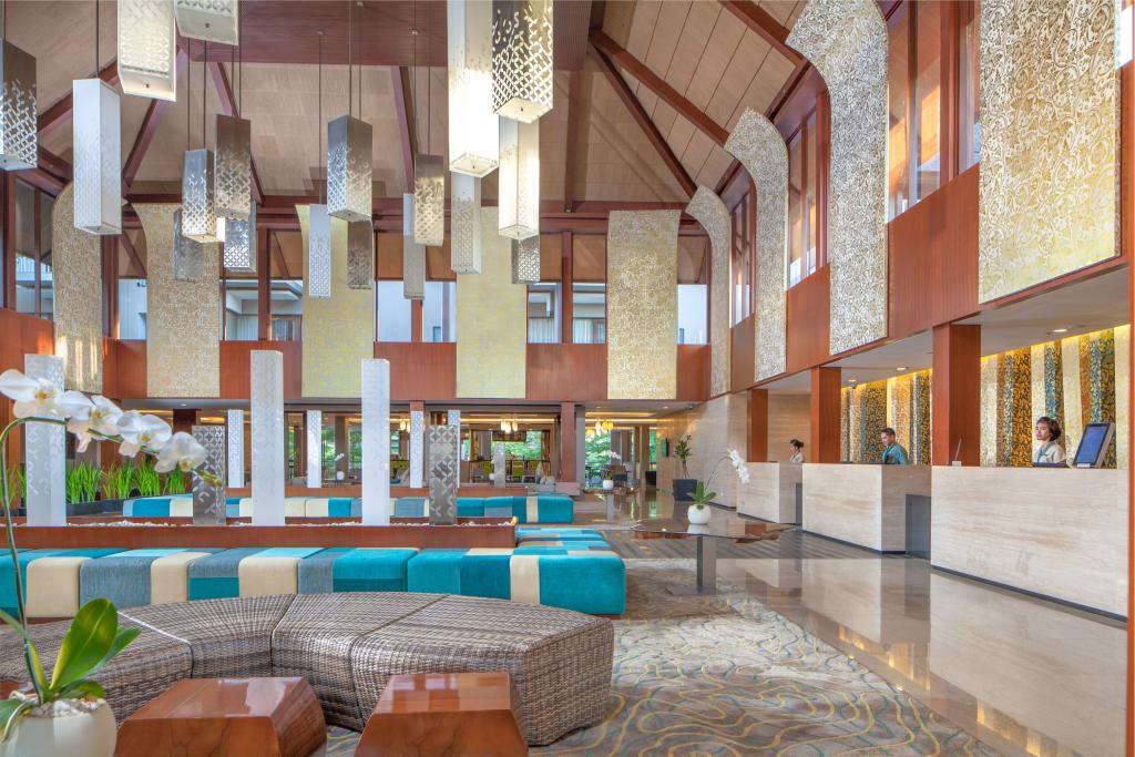 bali courtyard nusa dua marriott hotel lobby jw resort accommodation indonesia club