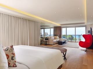 Deluxe Suite Ocean View