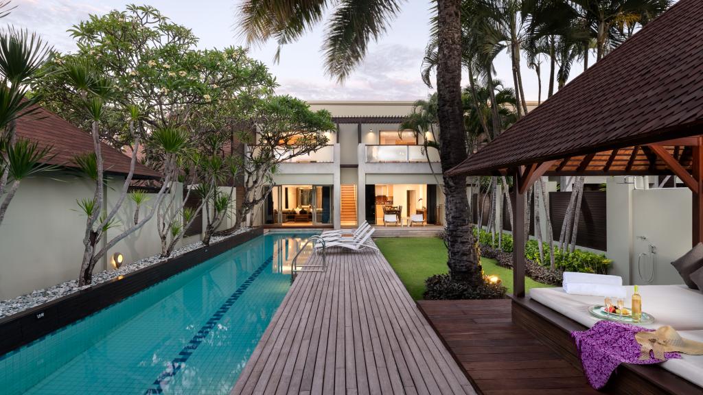 Downtown Boutique Villas Packages