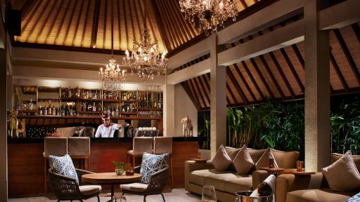 Senja Bar & Resto