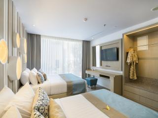 2 Bedroom Suite