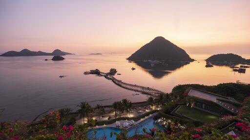 AYANA Komodo Waecicu Beach