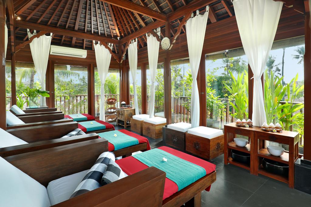 Legian Beach Hotel Accommodation Bali
