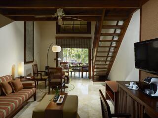 THE LEVEL Junior Suite