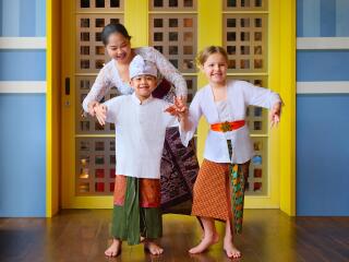 Meera Kids Club Balinese Dancing Lesson