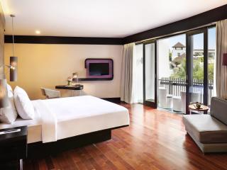 Grand Deluxe Room