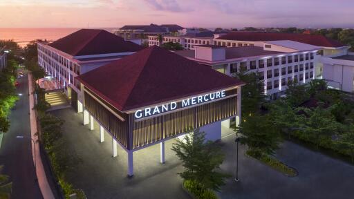 Grand Mercure Bali Seminyak