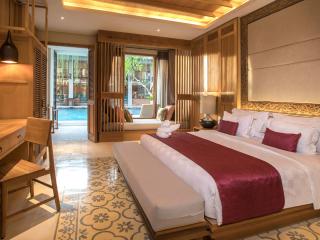 Haven Suite Pool Access
