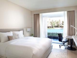 Premium Pool Room
