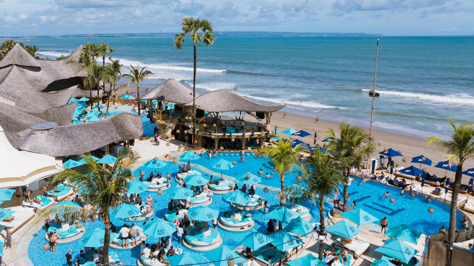 FINNS Beach Club