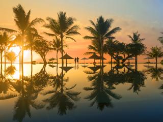 Infinity Pool