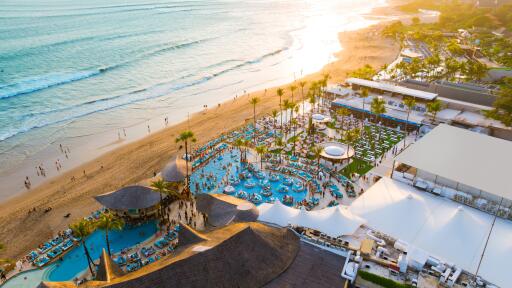 FINNS Beach Club