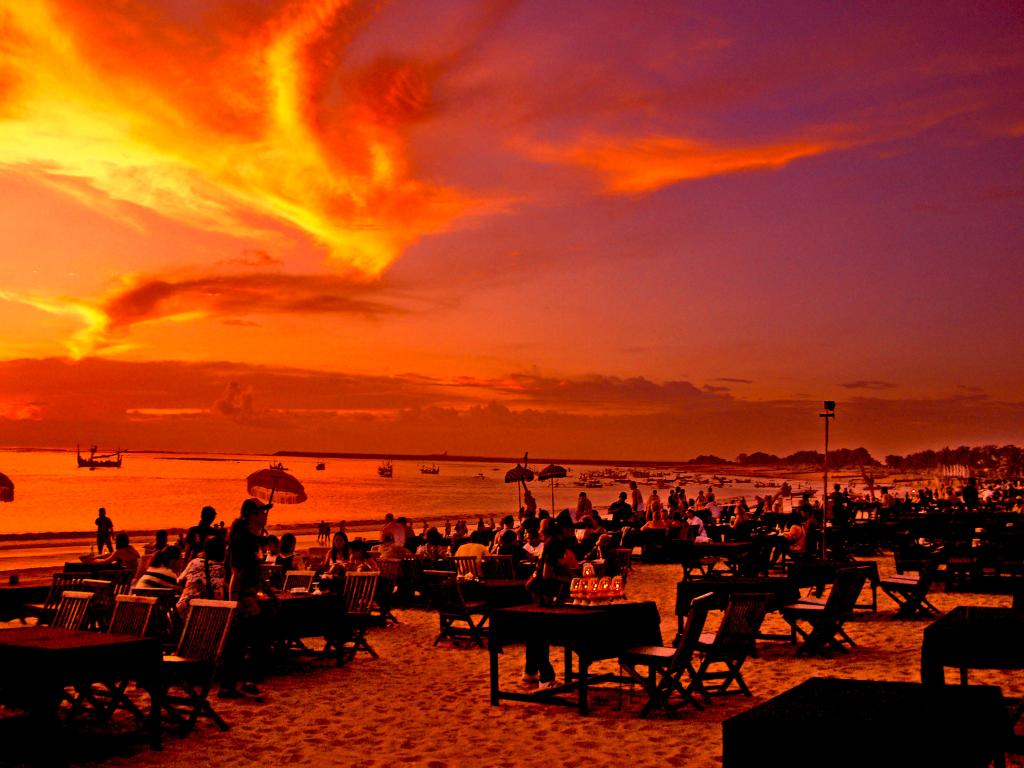 Uluwatu Temple and Jimbaran Bay Tour Bali