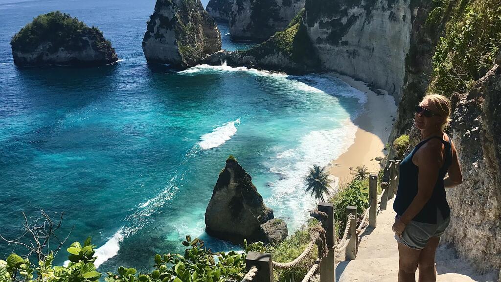 Diamond Beach East Nusa Penida