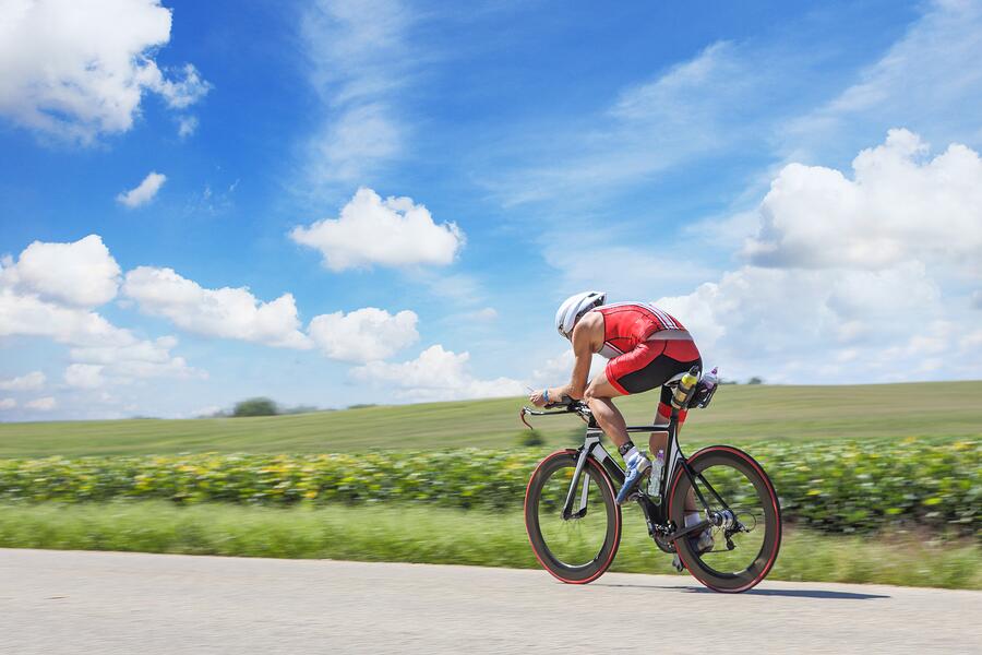 Racing, Cyclist
