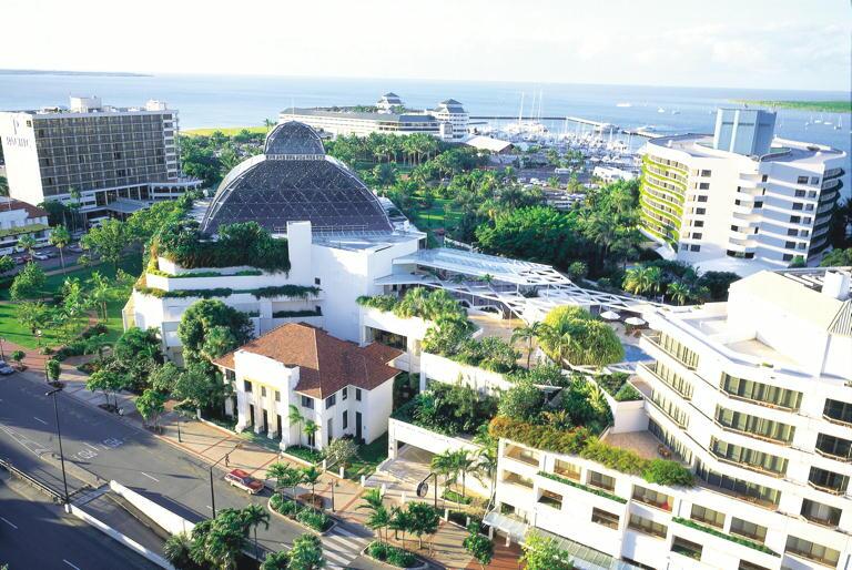 Pullman Reef Hotel Casino