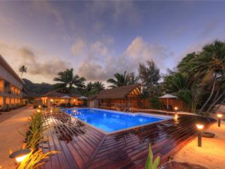 Moana Sands Cook Islands - Swimming Pool