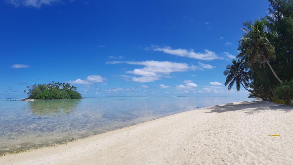 Muri Beach