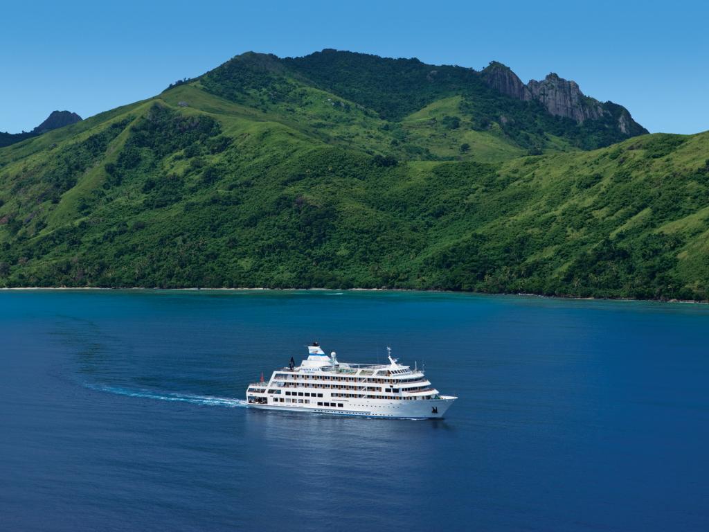 7 night cruise ship fiji