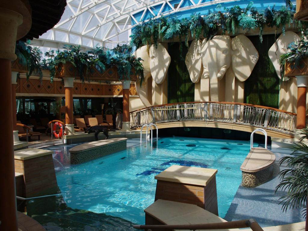 Radiance Of The Seas Cruise Ship Facilities Royal Caribbean