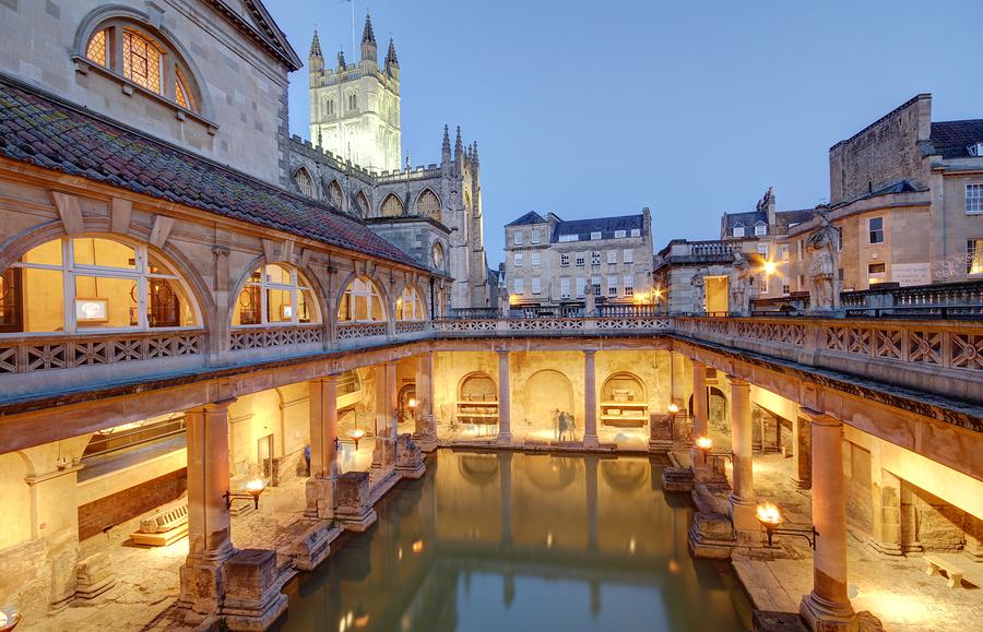 Charming  place Roman-baths-in-bath-avon-40480