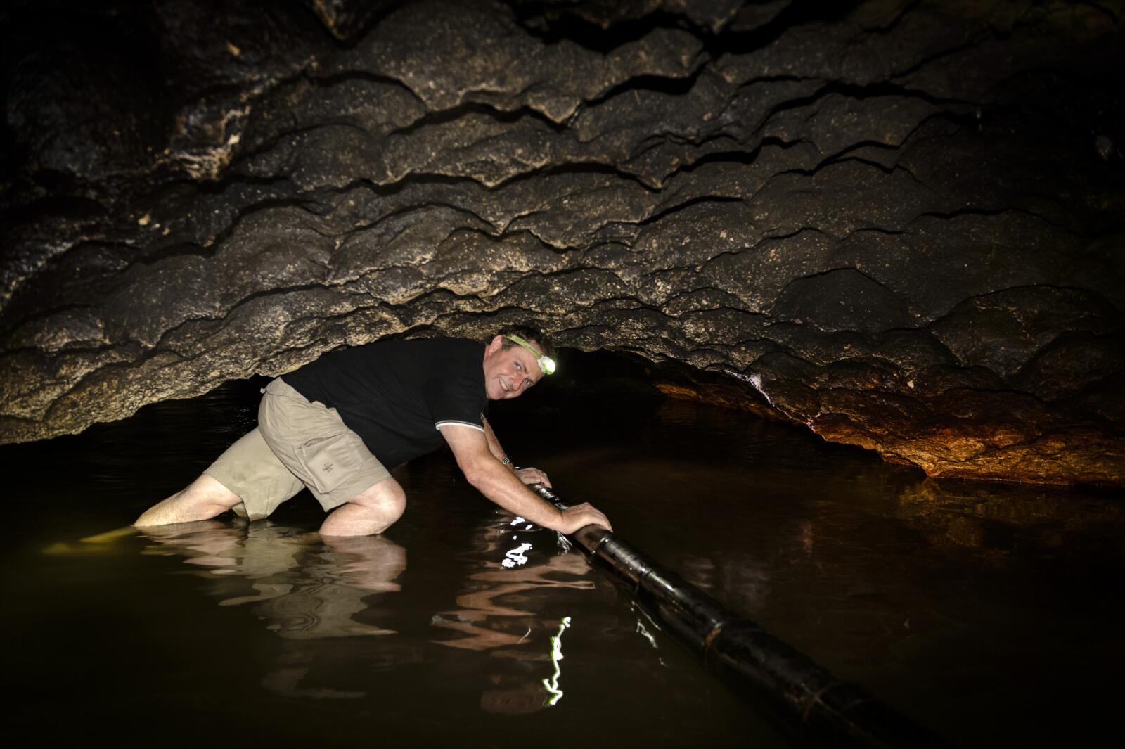 Off-Road Cave - Walking through Pregnancy Gap