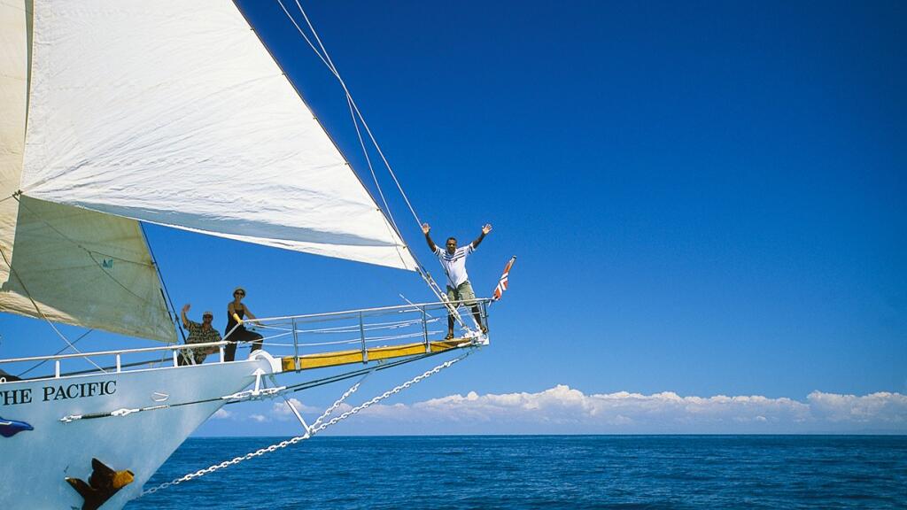Island and Reef Day Sail - Sailing