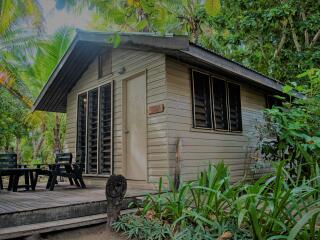 Family Bure Exterior