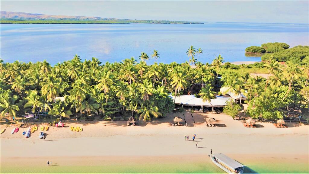 Likuri Island Resort Fiji Packages