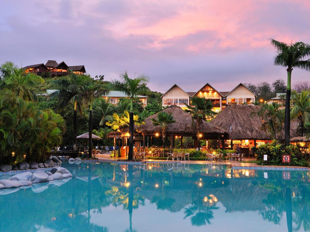 Outrigger Fiji Beach Resort, Resort Accommodation