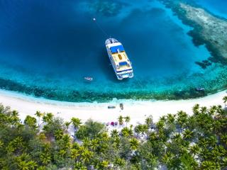 Nanuya Lailai Private Beach