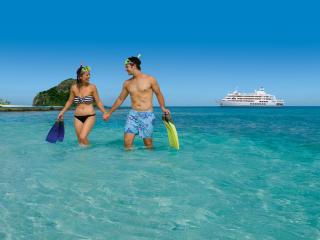 MV Reef Endeavour Snorkelling