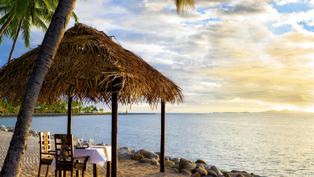 Kitchen Grill Private Beachfront Dining