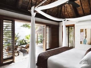 Beachfront Pool Villa