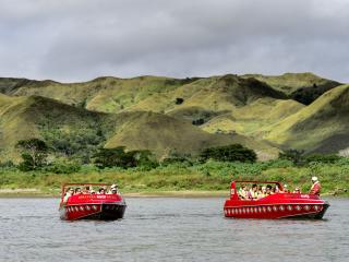 Sigatoka River Safari - Hillside scenery