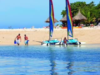 South Sea Island Cruise - Beach Activities