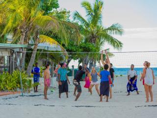 Fiji Island Explorer - Beachcomber Island