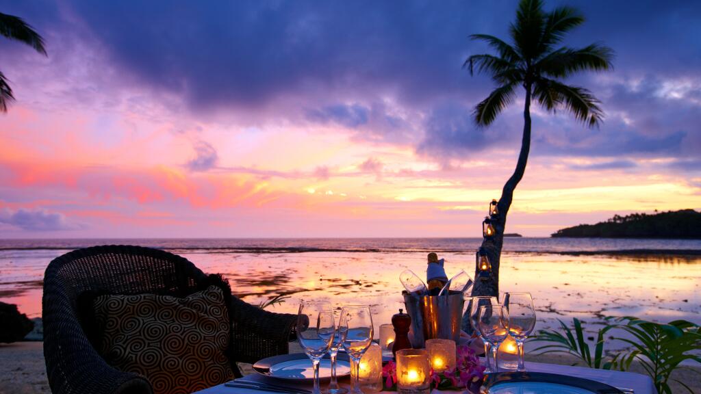 Sunset dining