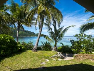 Beachfront Safari Bure Views