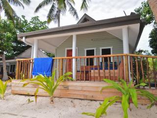 Deluxe Beachfront Villa