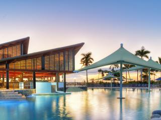 Radisson Blu Resort Fiji Denarau Island