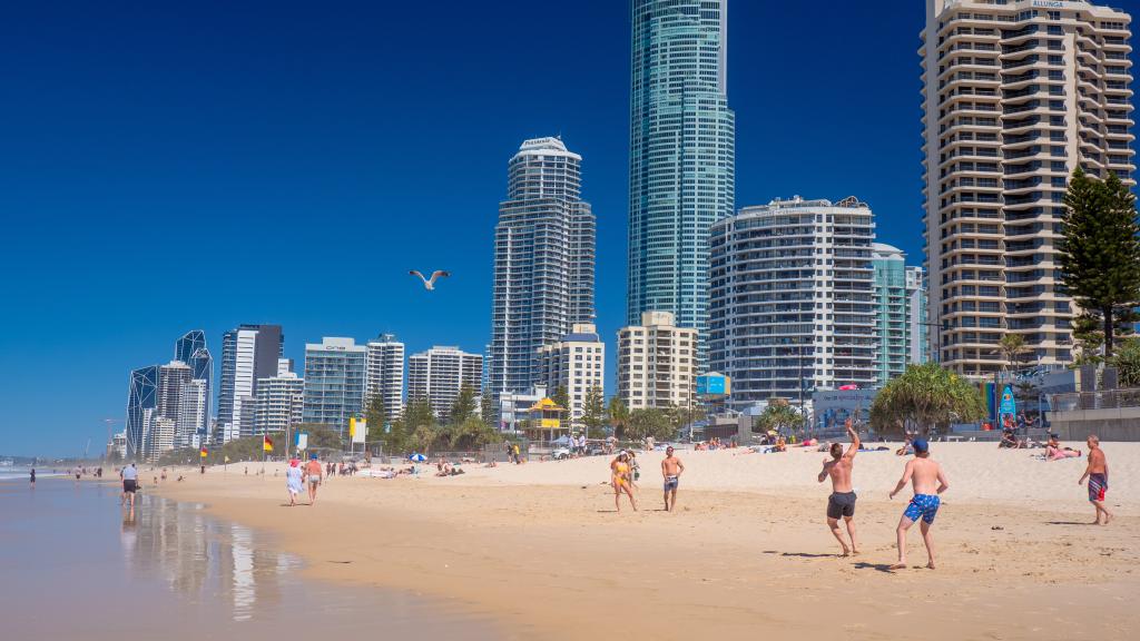 Surfers Paradise - Tourism and Events Queensland