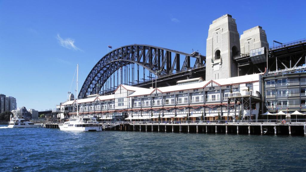 The Sebel and Sydney Harbour Bridge